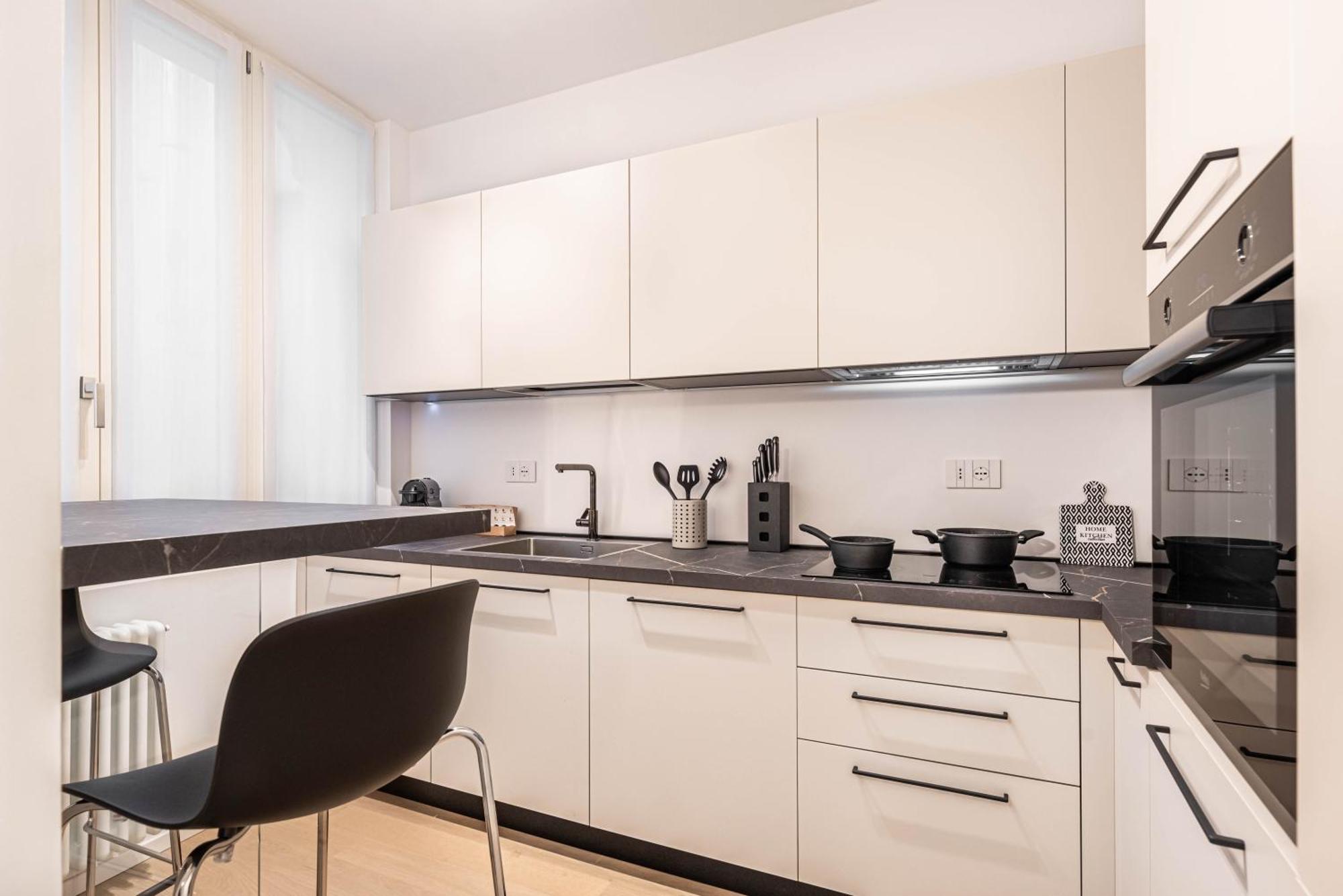 We Home - Romeo&Giulietta Luxury Retreat Βερόνα Εξωτερικό φωτογραφία